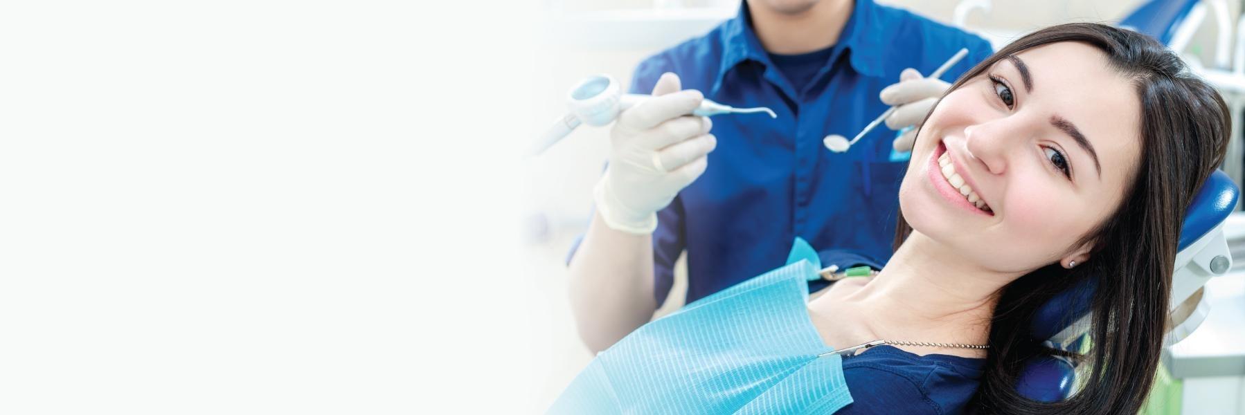 Dentist Patient | Uptown Comprehensive Dentistry and Prosthodontics