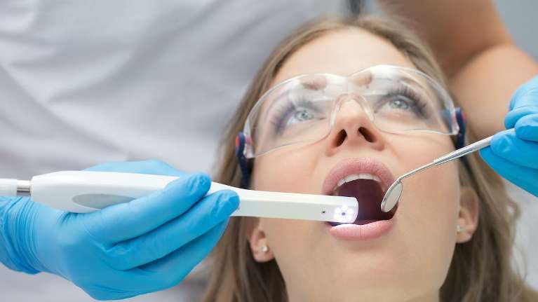Teeth Checking