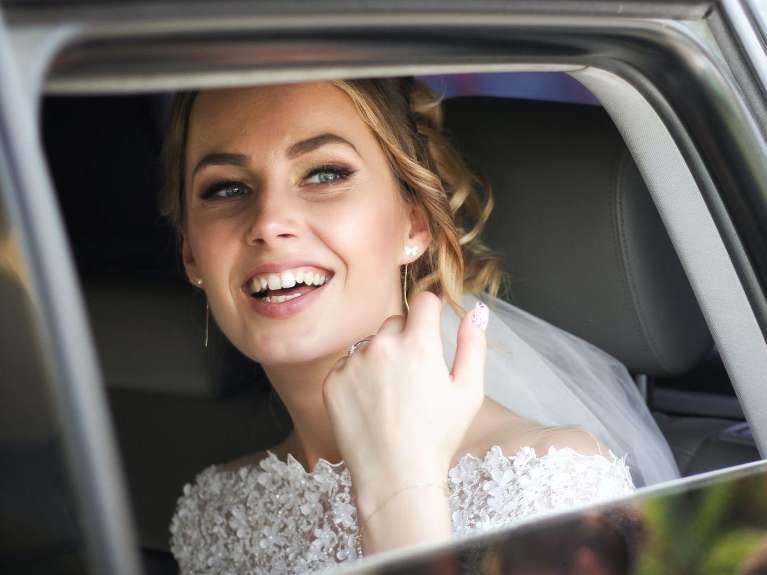 bride who got teeth whitening in aurora co