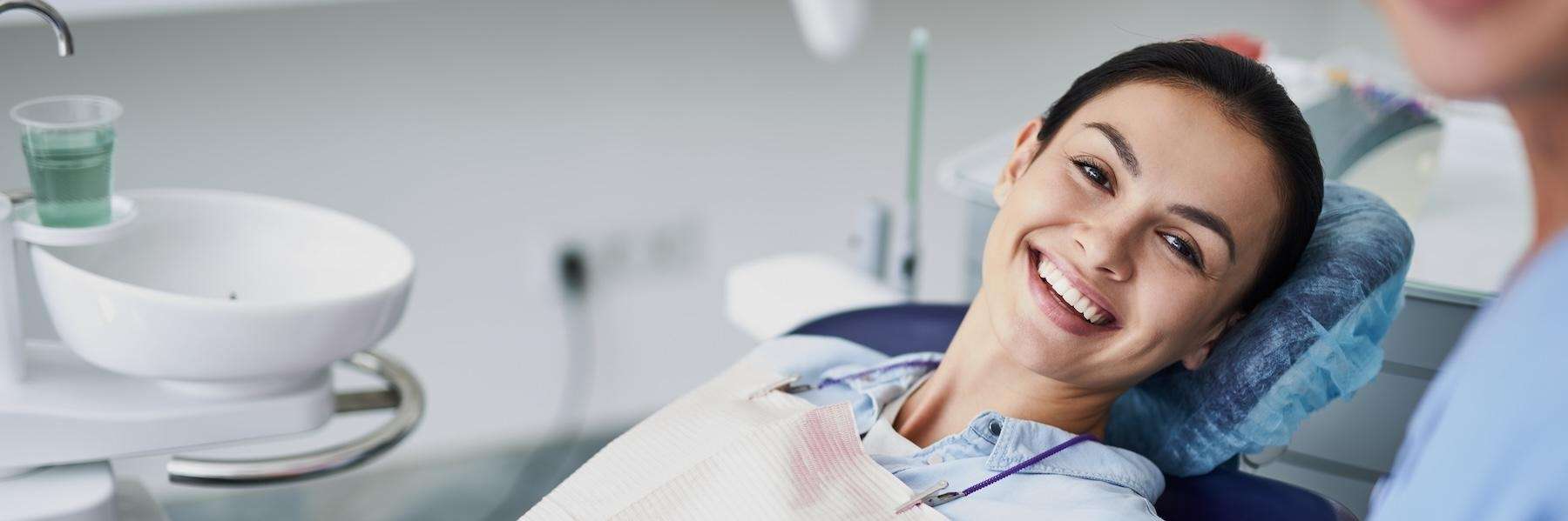 woman getting gum disease treatment in aurora co