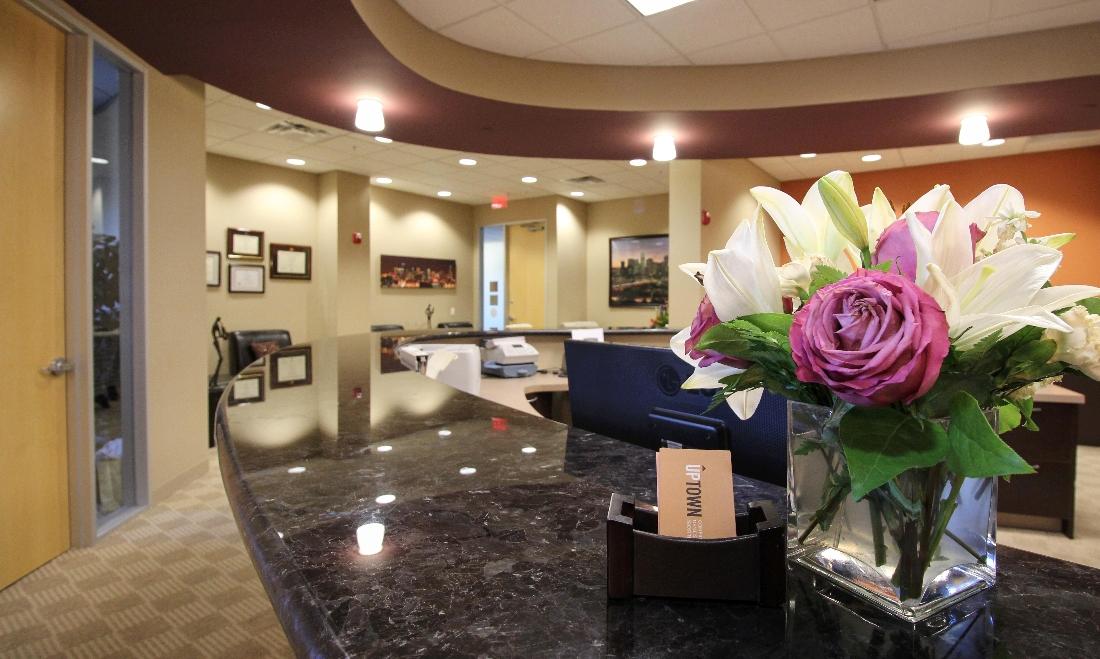 Friendly Dental Office in Aurora CO, Southlands Mall